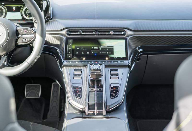 2025 Aston Martin Vantage in Vancouver, British Columbia