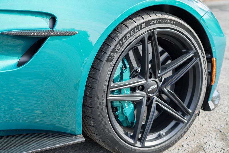 2025 Aston Martin Vantage in Vancouver, British Columbia