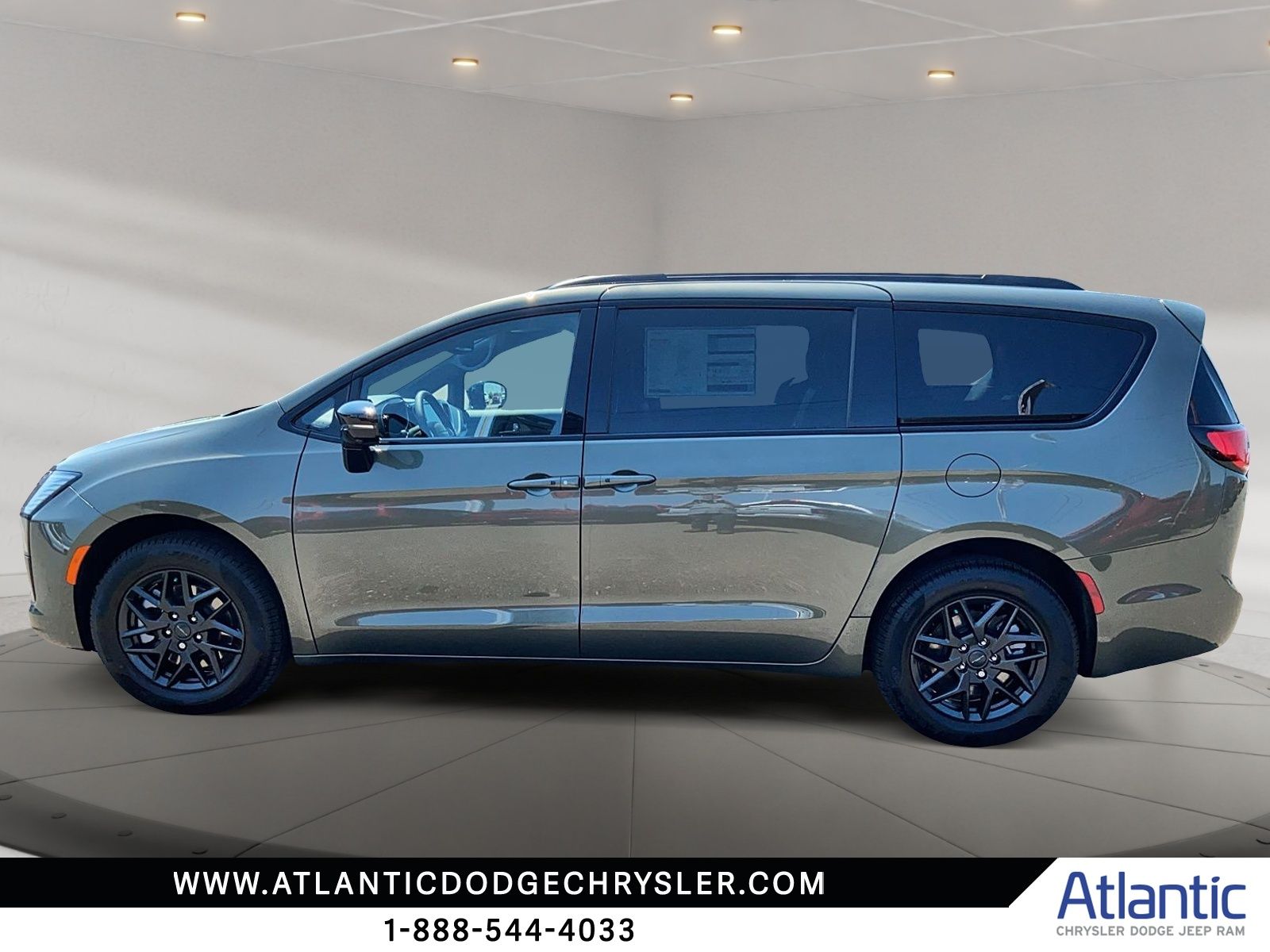 Photo Chrysler Pacifica SELECT AWD 2027 #5