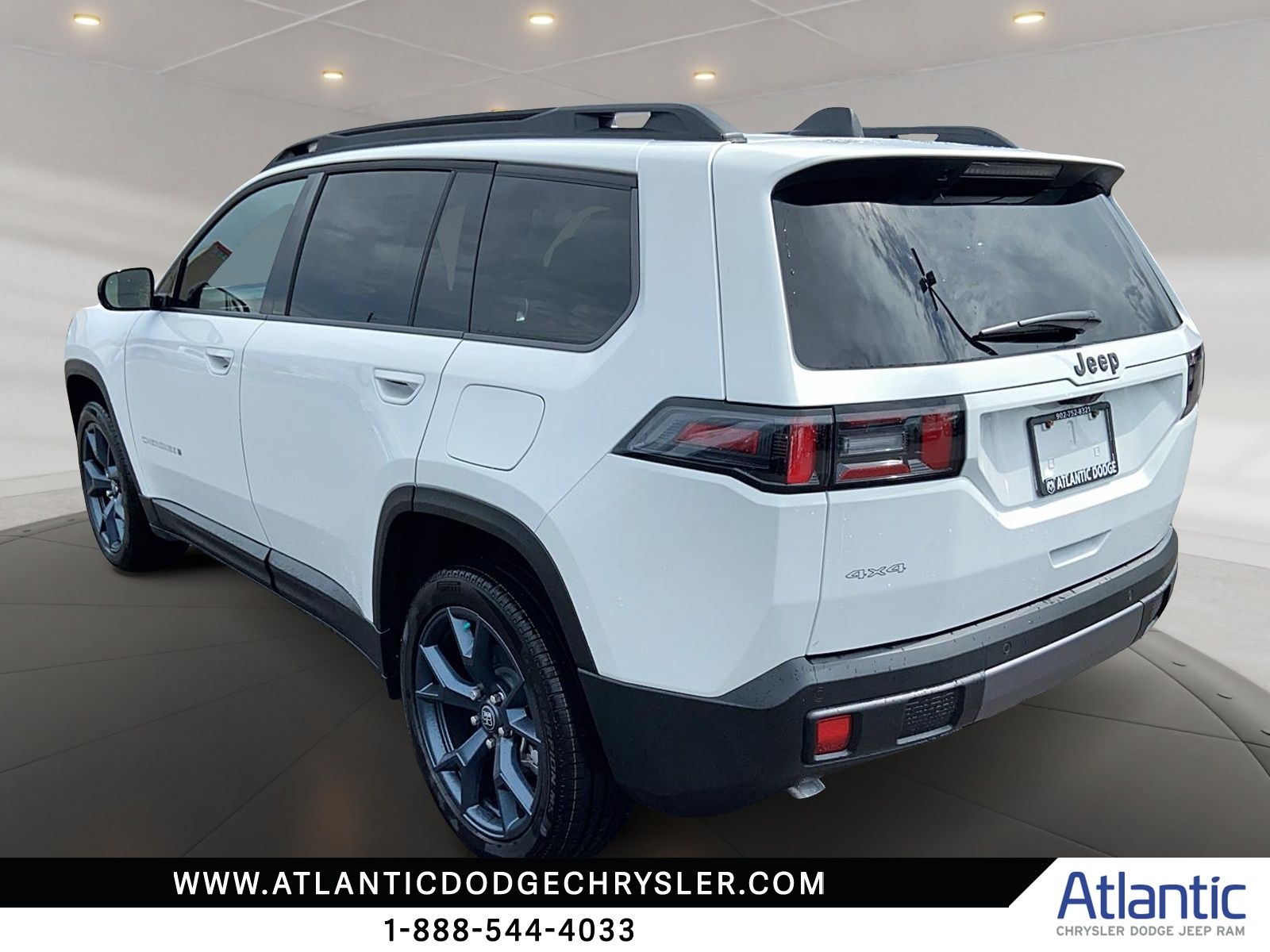 Photo 2026 Jeep Cherokee 85TH ANNIVERSARY #4