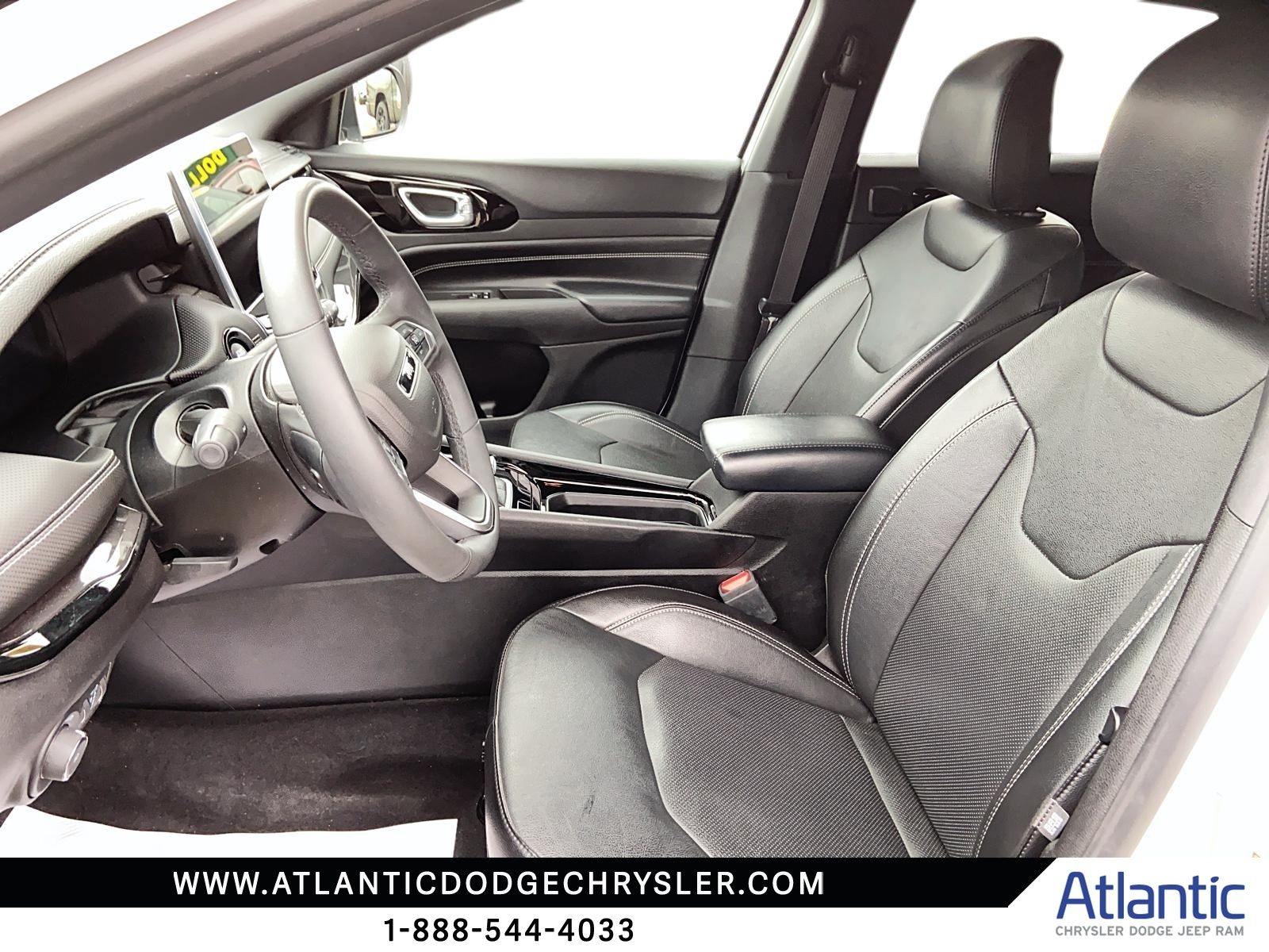 Photo Jeep Compass Altitude 2023 #8
