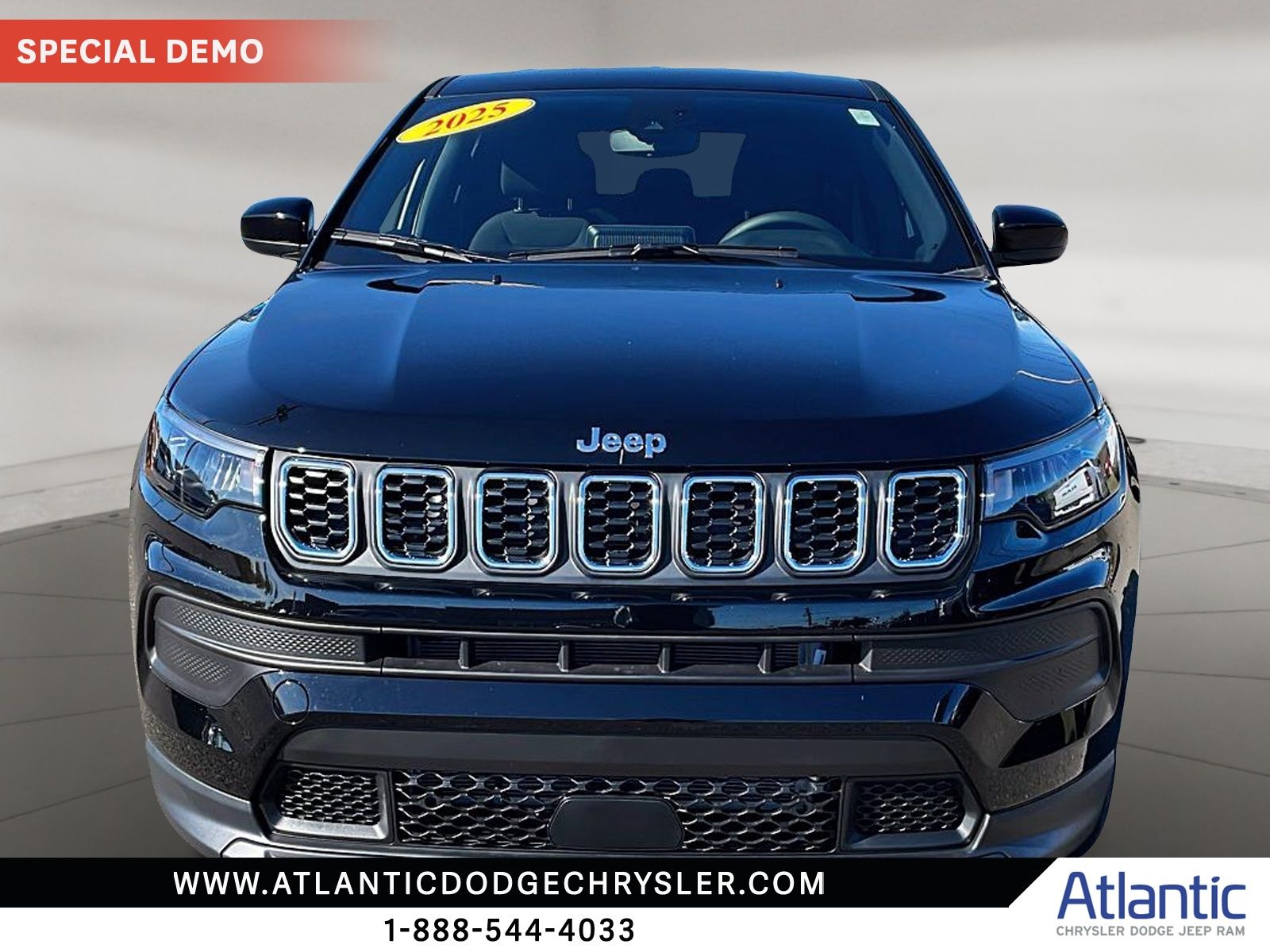 Photo 2025 Jeep Compass Sport #2
