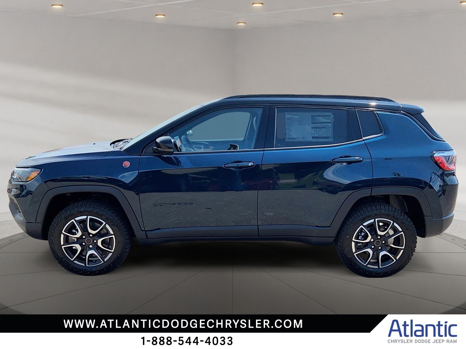 Photo 2026 Jeep Compass TRAILHAWK #5