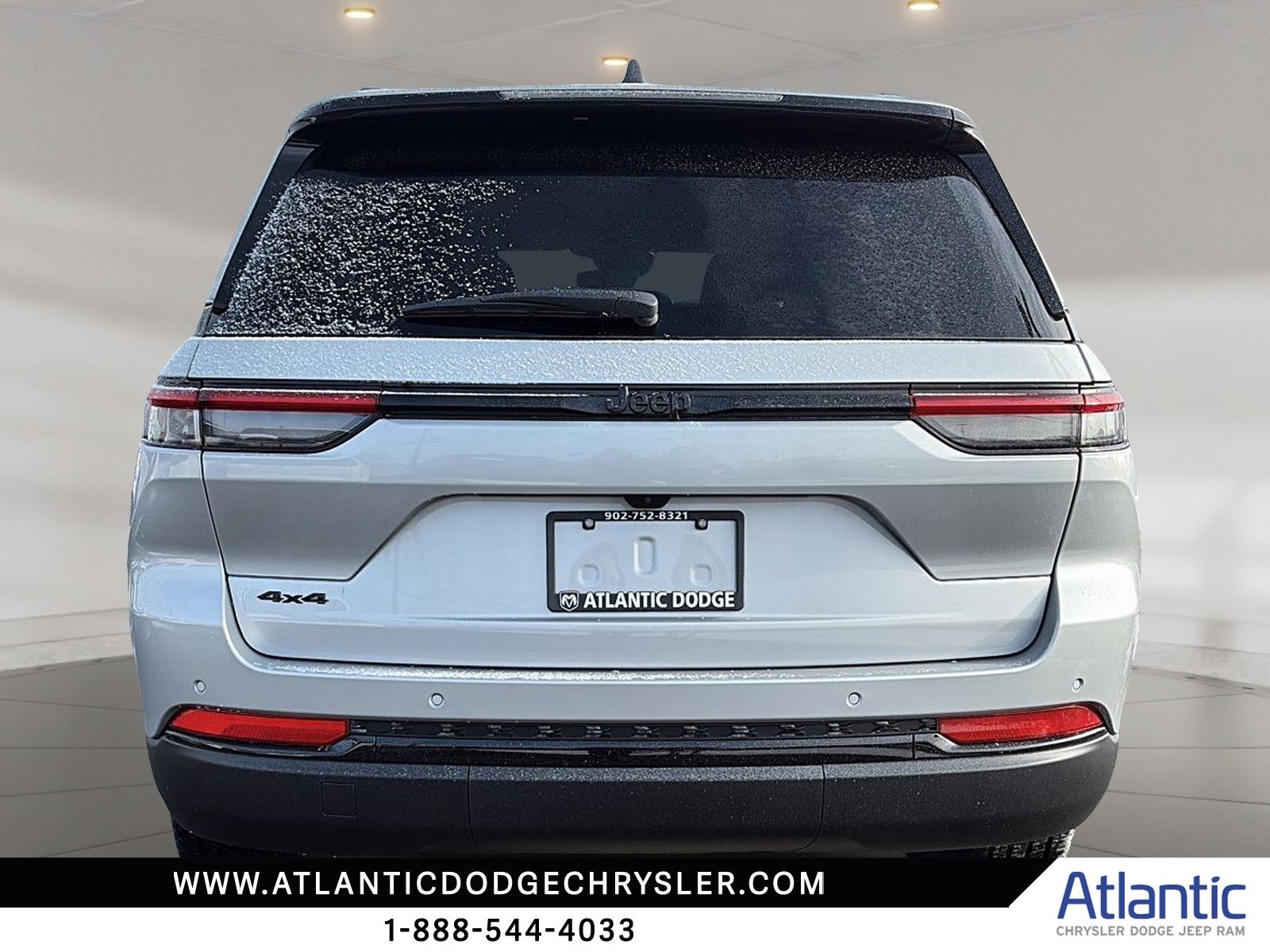 Photo Jeep Grand Cherokee LAREDO ALTITUDE 2025 #3