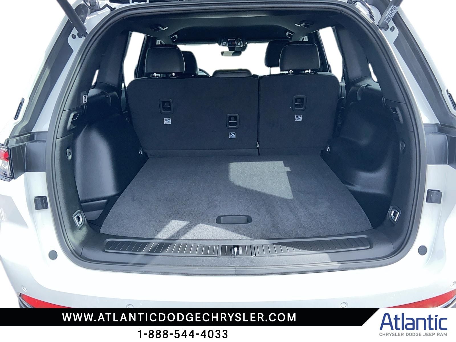 Photo Jeep Grand Cherokee Altitude 2025 #6