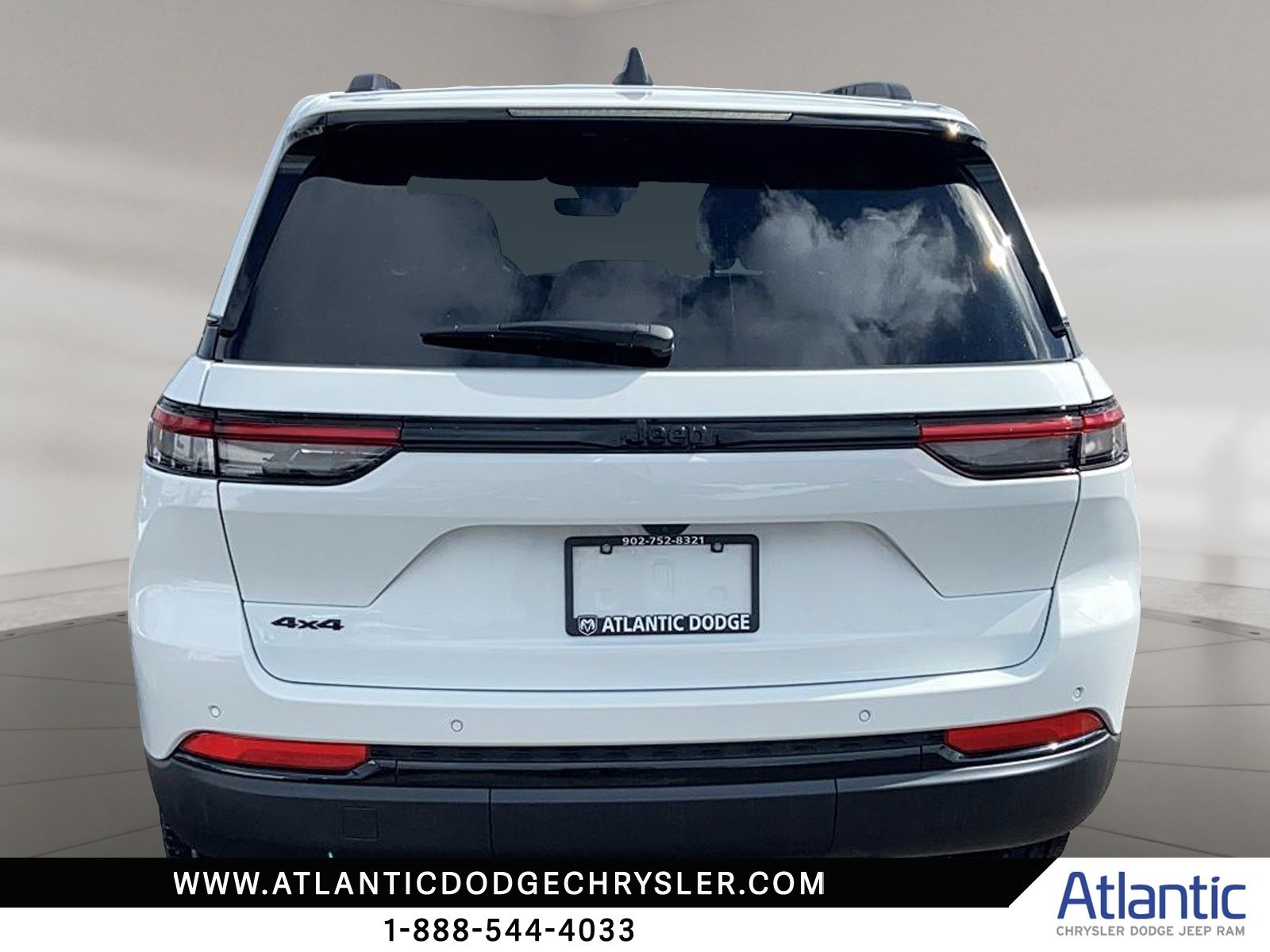 Photo Jeep Grand Cherokee Altitude 2025 #3