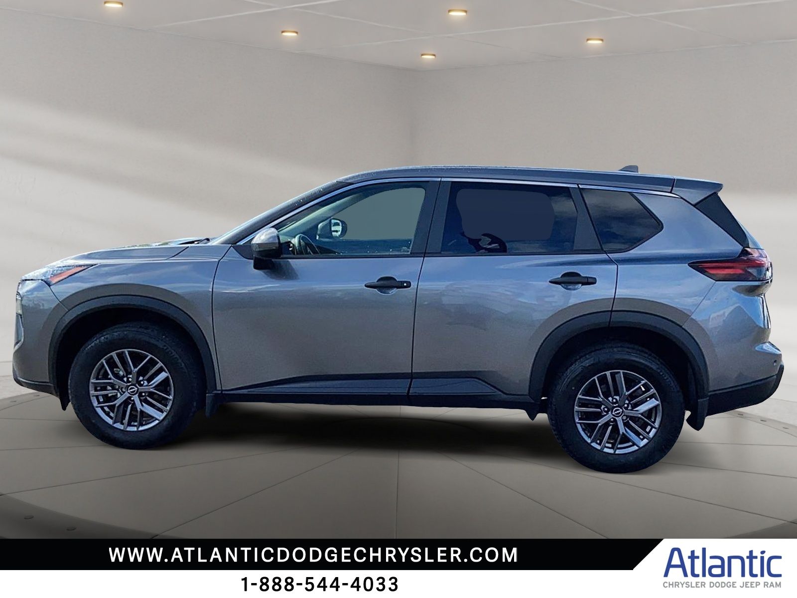 Photo Nissan Rogue S 2024 #5