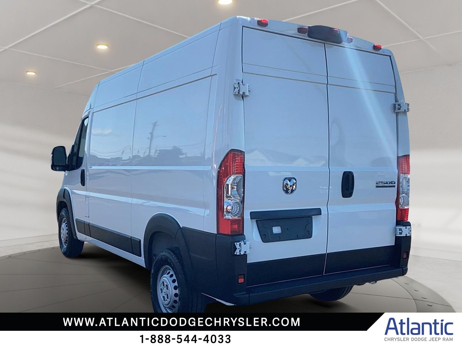 Photo 2025 Ram ProMaster Cargo Van Tradesman #4