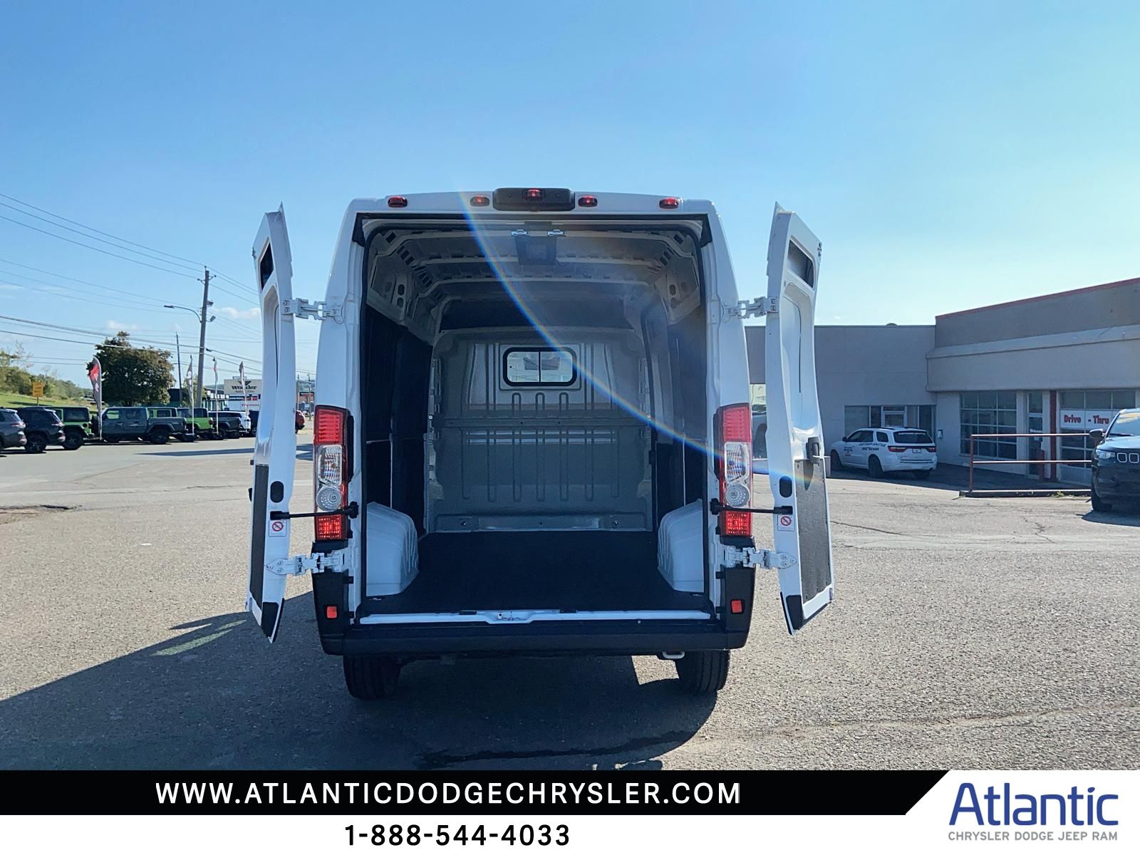Photo 2025 Ram ProMaster Cargo Van Tradesman #6