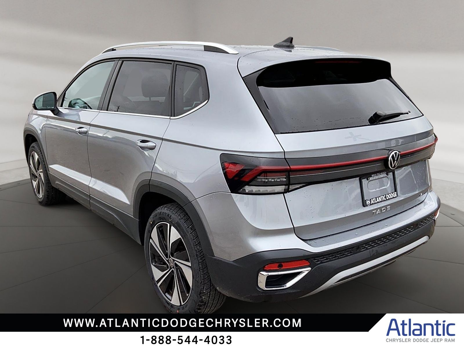 Photo 2025 Volkswagen Taos Comfortline #4