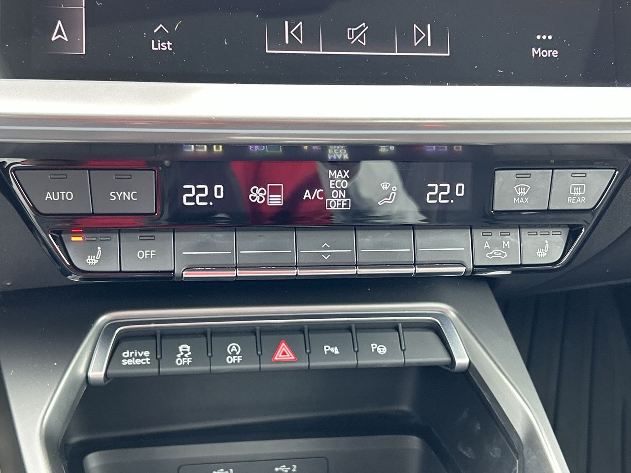 Audi A3  2023 à Barrie, Ontario