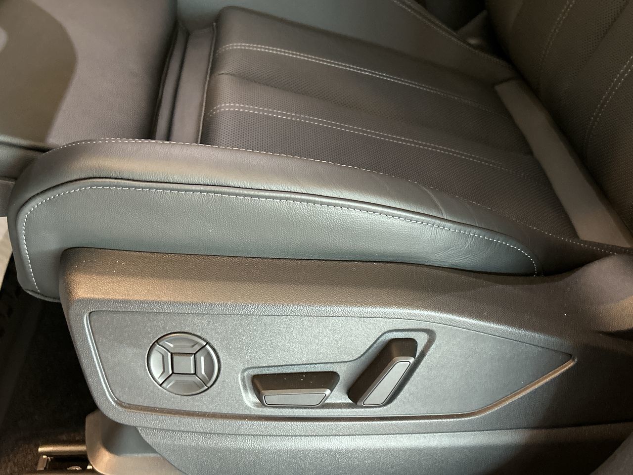 2025 Audi All-New Q5 in Barrie, Ontario