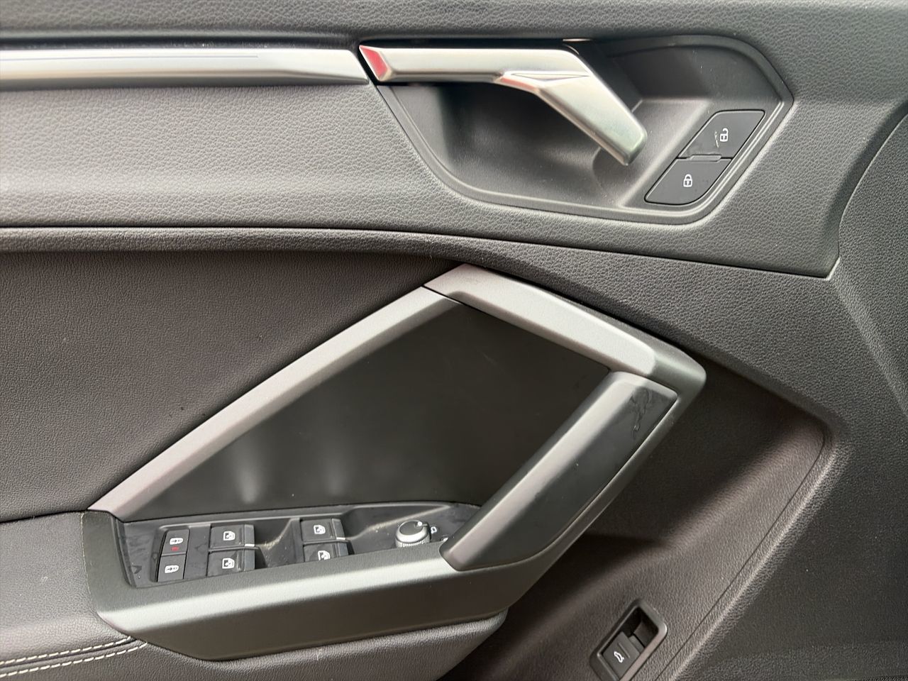 Audi Q3  2023 à Barrie, Ontario