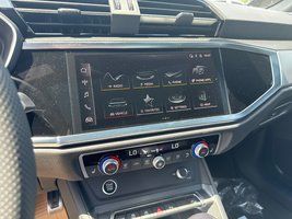 2025 Audi Q3 in Barrie, Ontario