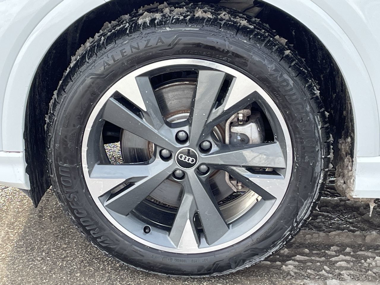 Audi Q4 e-tron  2022 à Barrie, Ontario