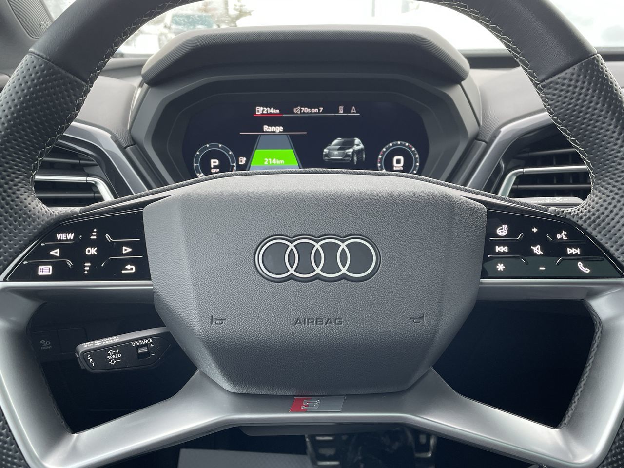 Audi Q4 e-tron  2022 à Barrie, Ontario