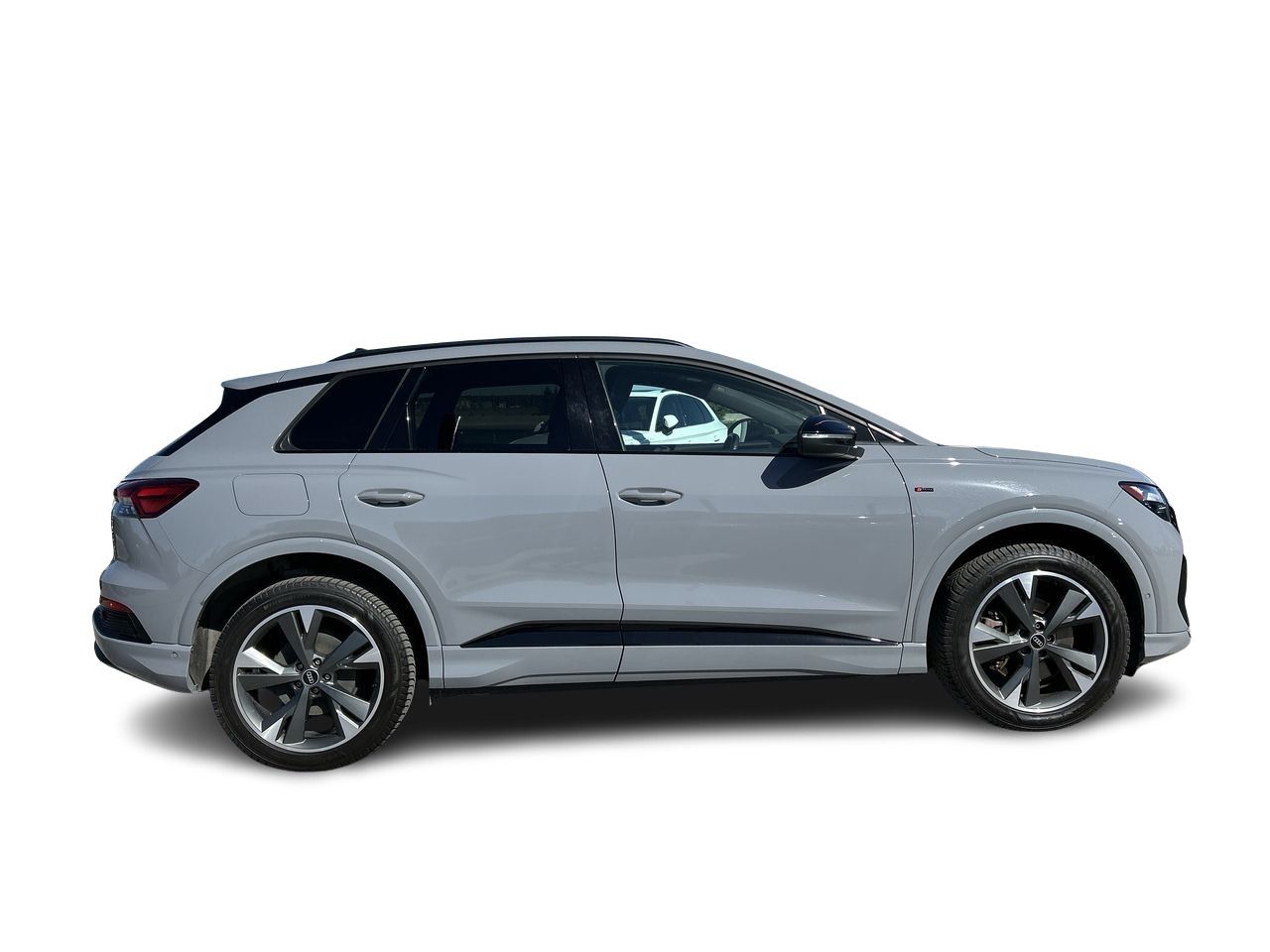 Audi Q4 e-tron  2023 à Barrie, Ontario
