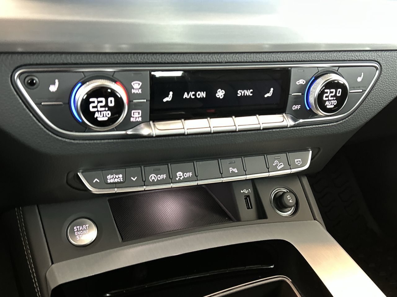 Audi Q5  2025 à Barrie, Ontario