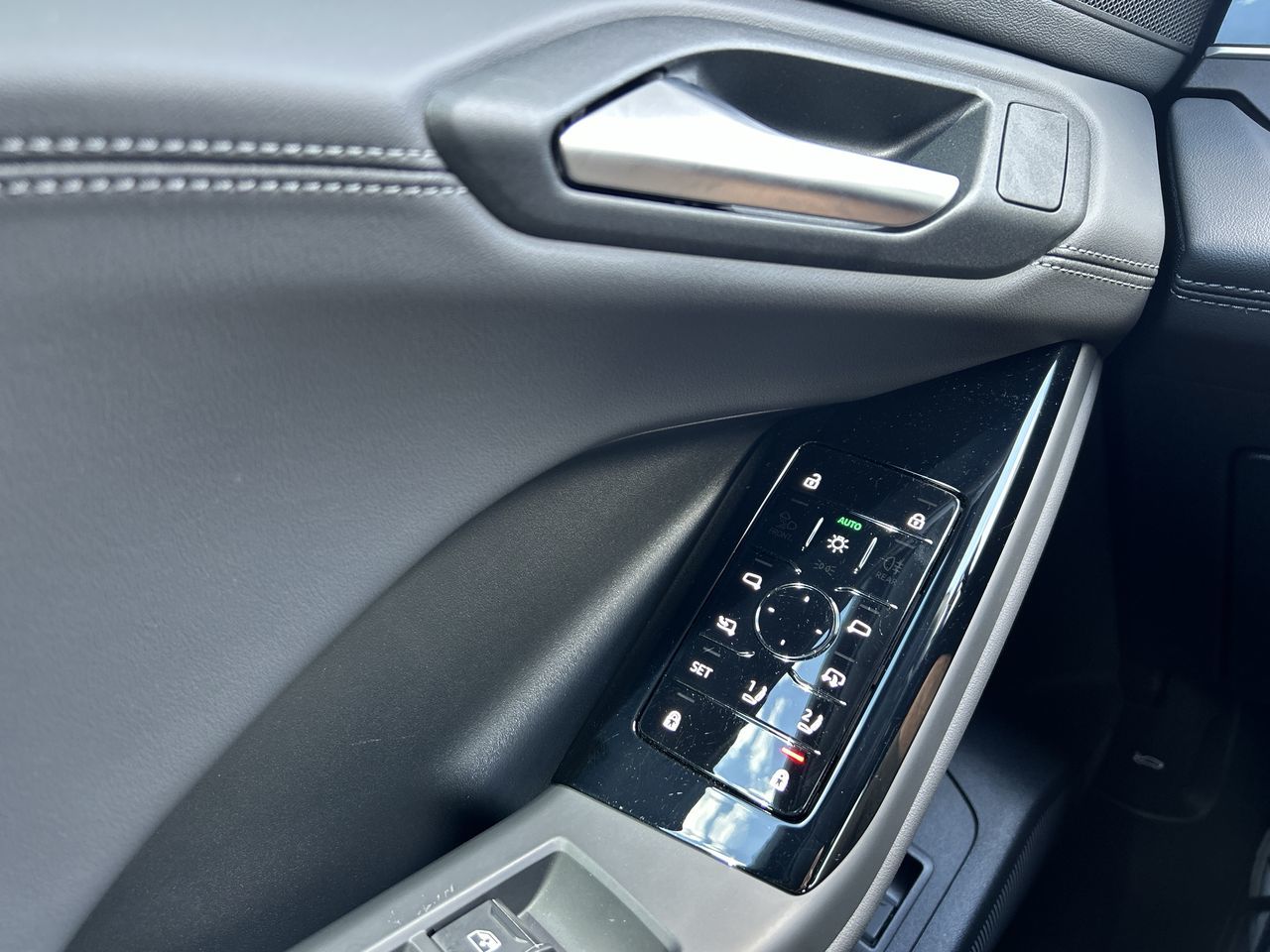 Audi Q6 e-tron  2025 à Barrie, Ontario