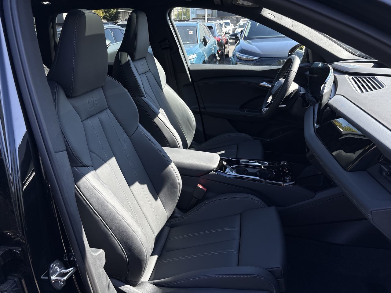 2027 Audi Q6 e-tron in Barrie, Ontario