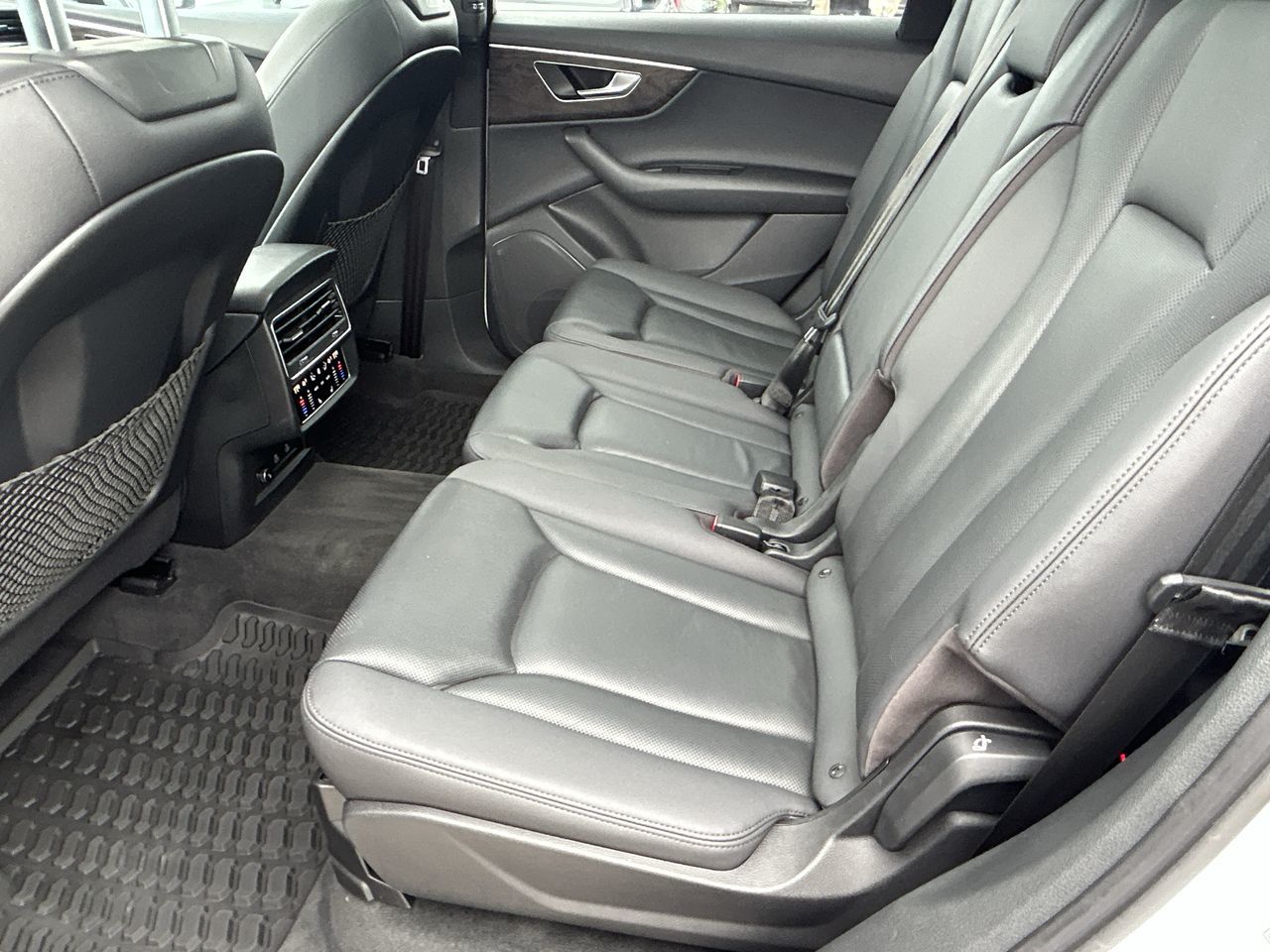 2022 Audi Q7 in Barrie, Ontario