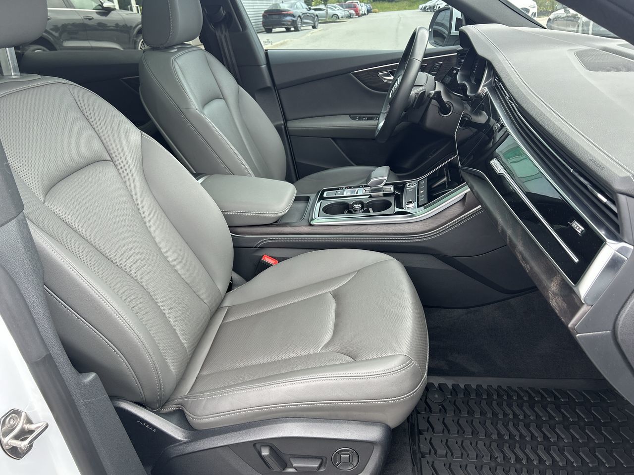 2023 Audi Q8 in Barrie, Ontario