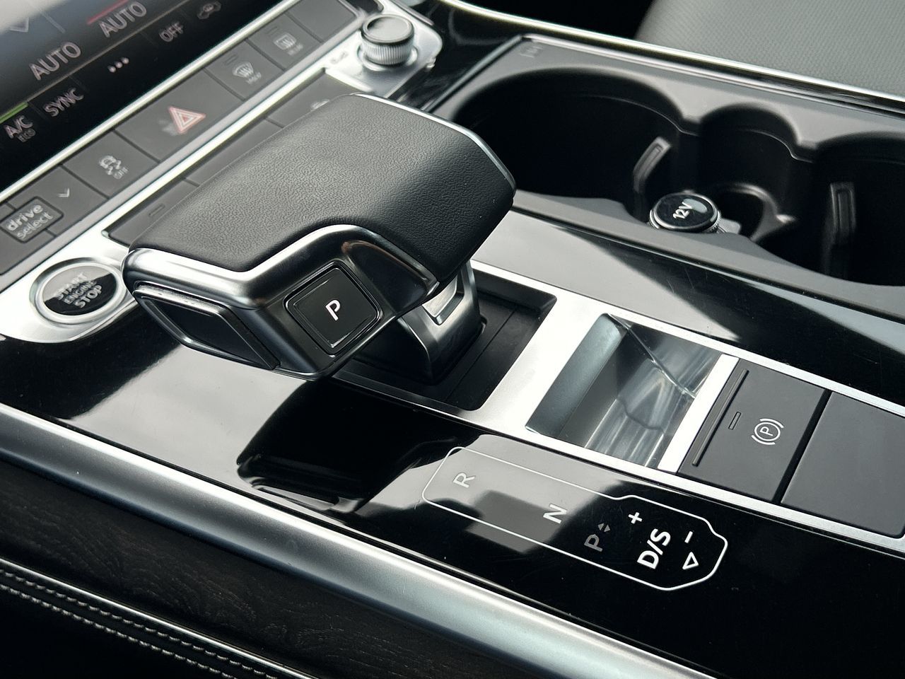 2023 Audi Q8 in Barrie, Ontario