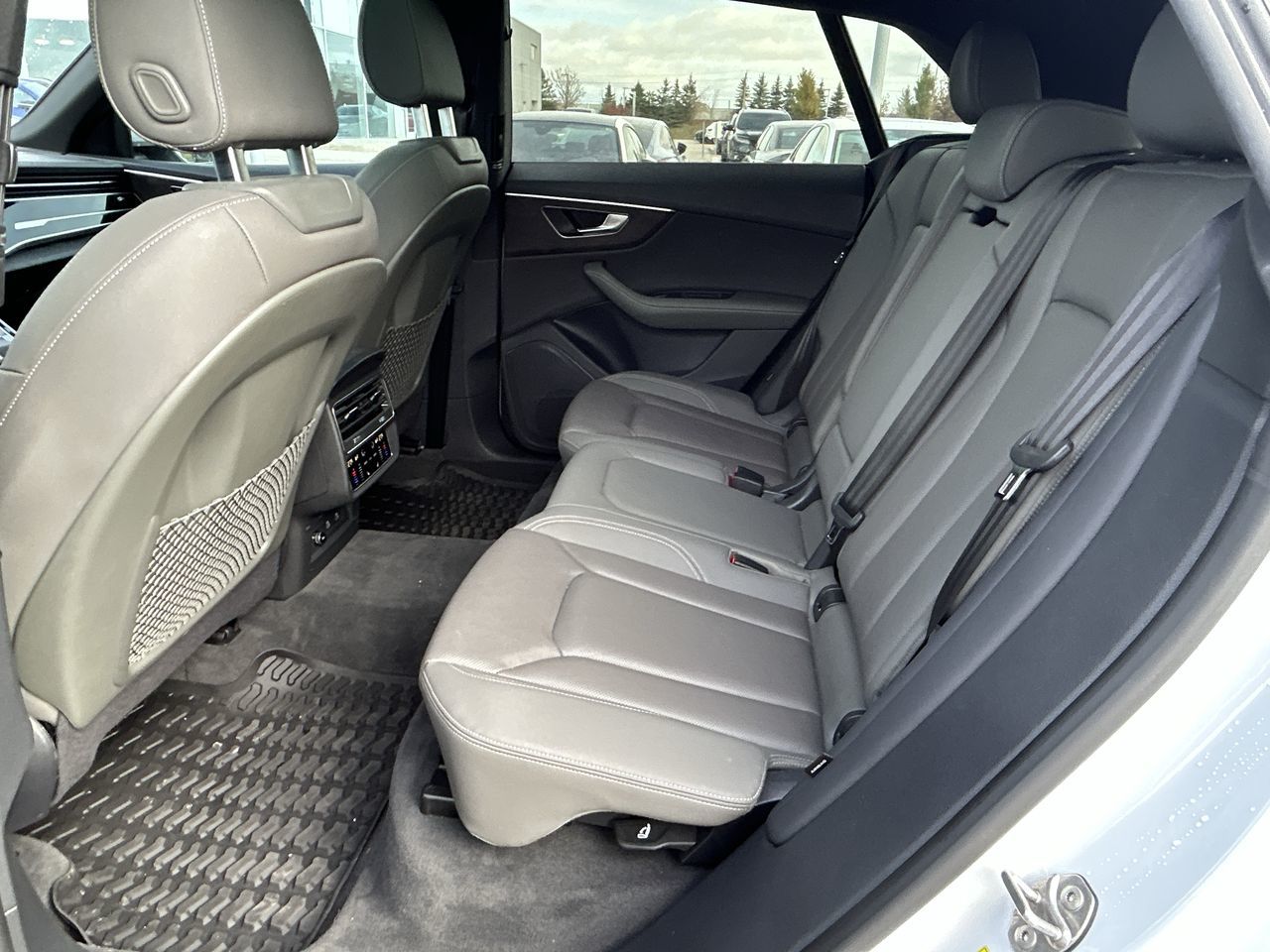 Audi Q8  2023 à Barrie, Ontario