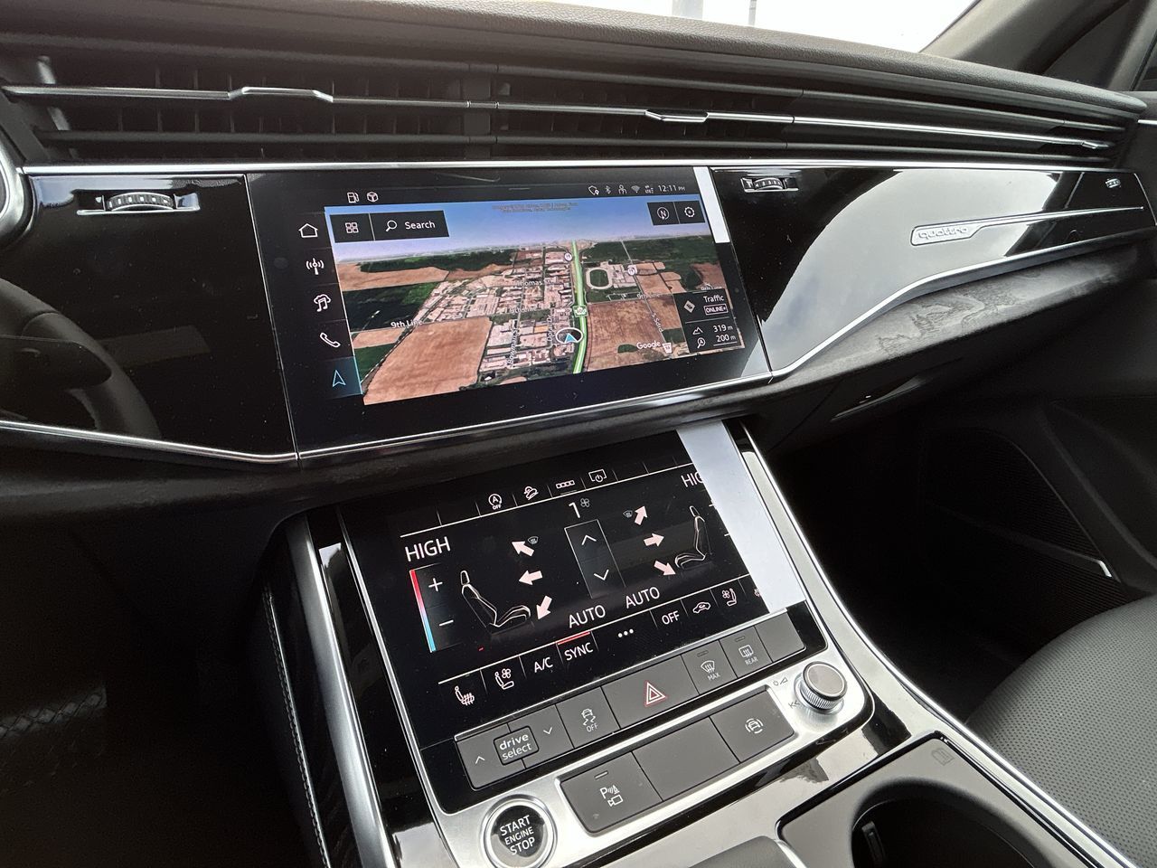 2025 Audi Q8 in Barrie, Ontario