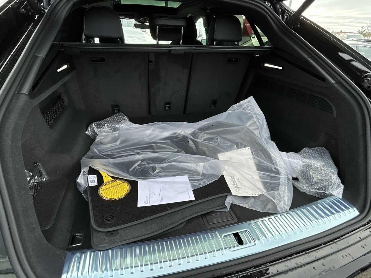 2025 Audi Q8 in Barrie, Ontario