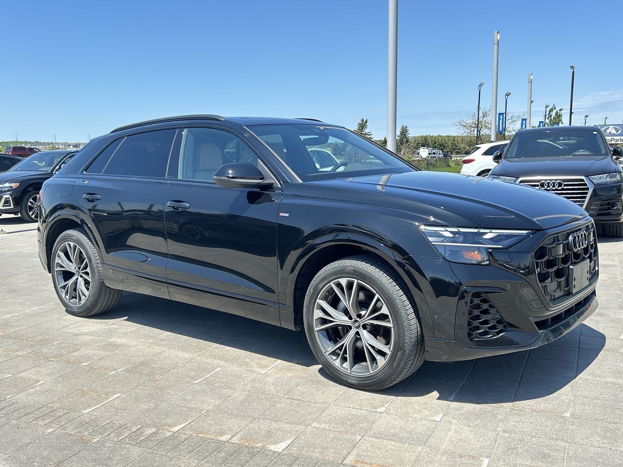2025 Audi Q8 in Barrie, Ontario