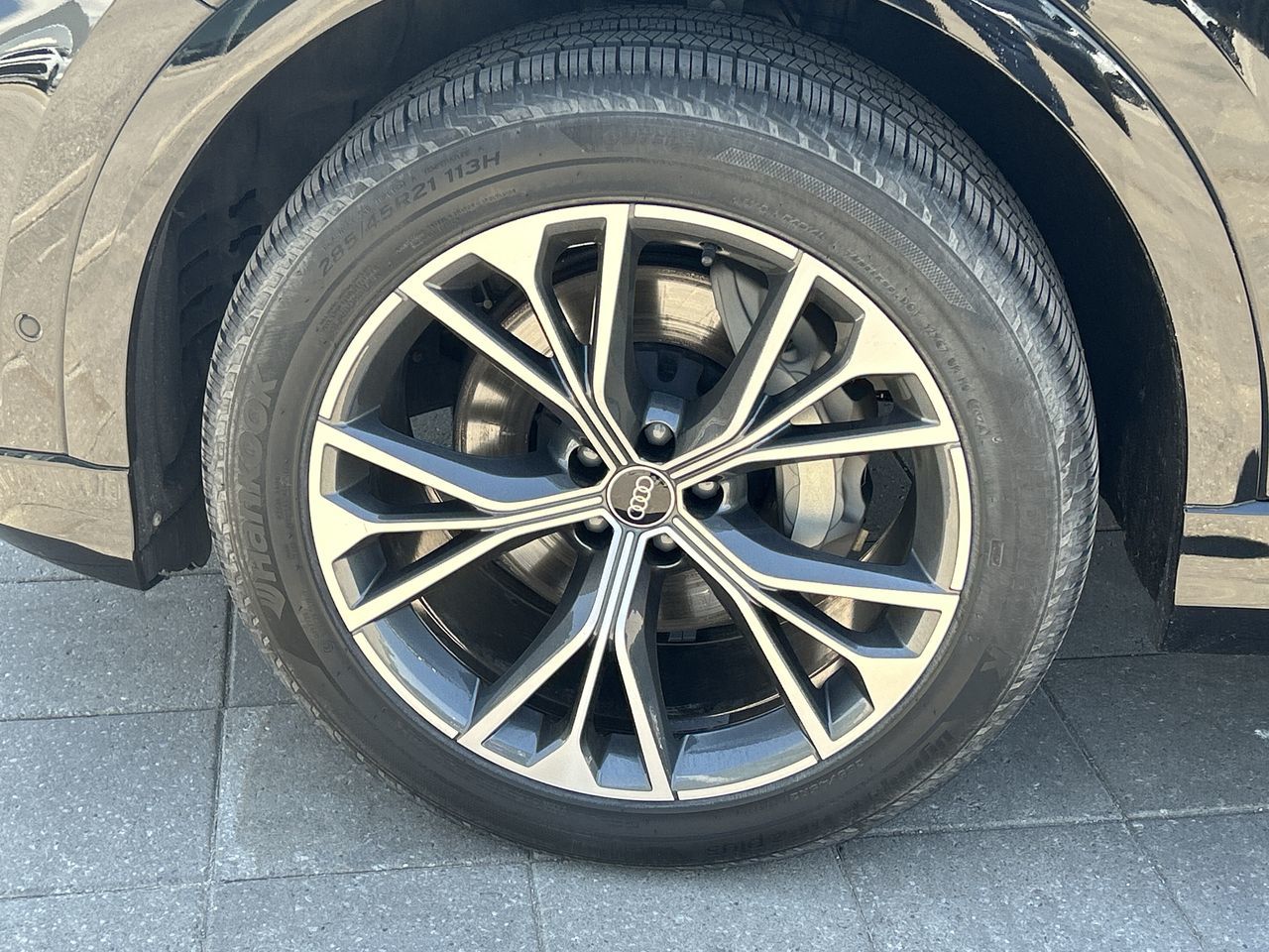 2025 Audi Q8 in Barrie, Ontario