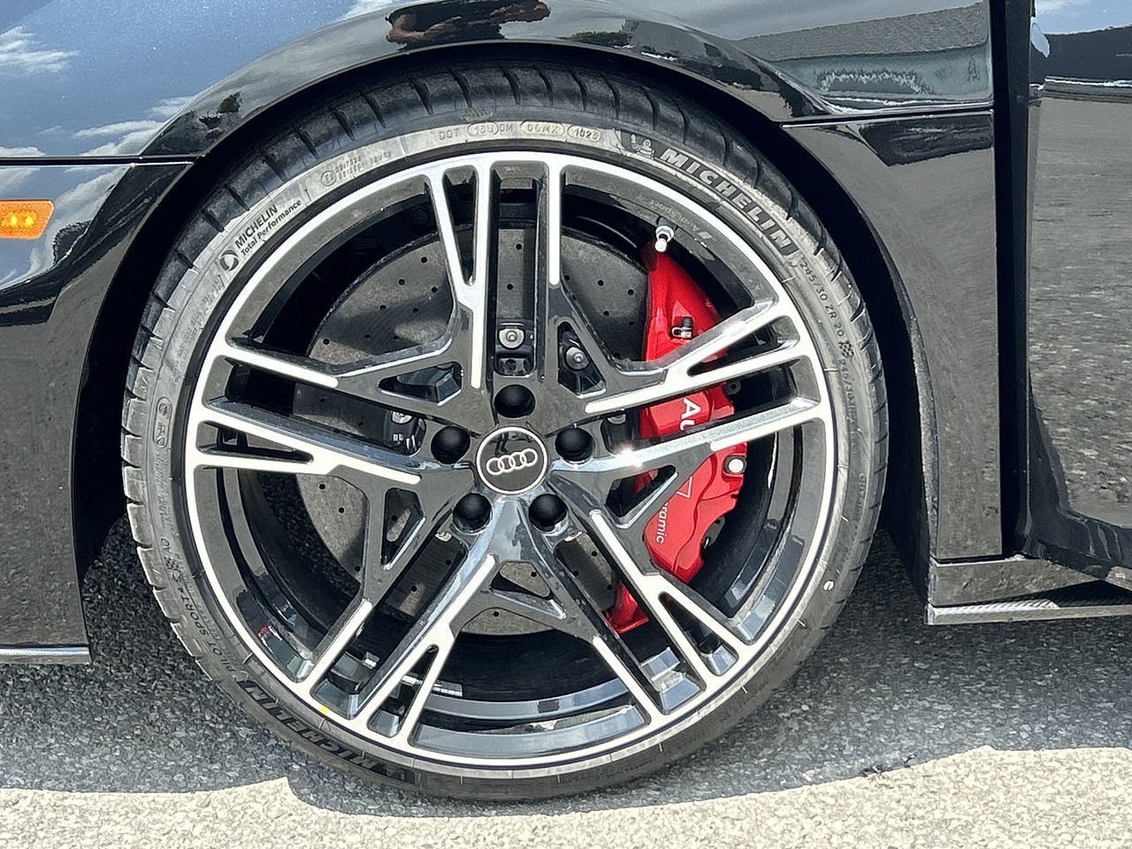 2023 Audi R8 in Barrie, Ontario