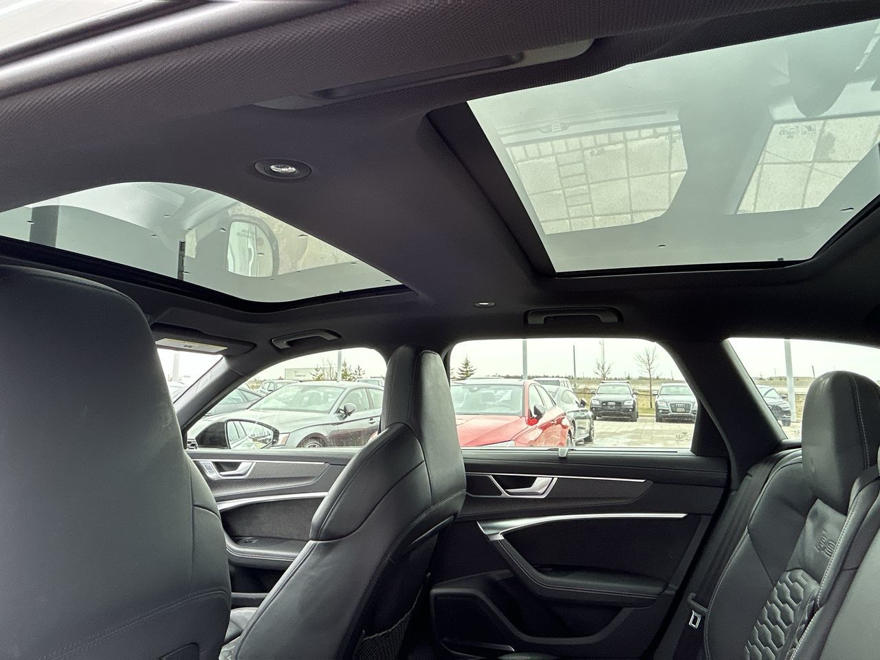 2021 Audi RS 6 Avant in Barrie, Ontario