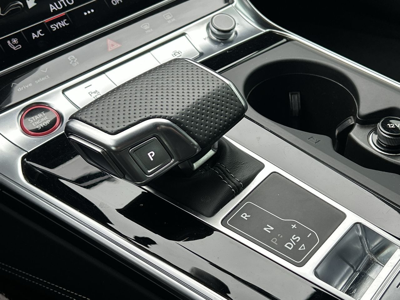 2021 Audi RS 6 Avant in Barrie, Ontario
