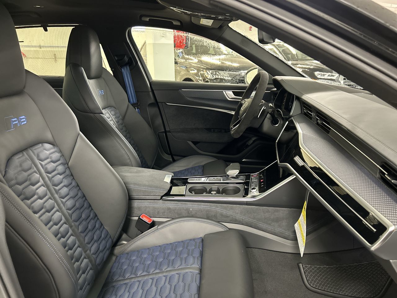 2024 Audi RS 6 Avant in Barrie, Ontario