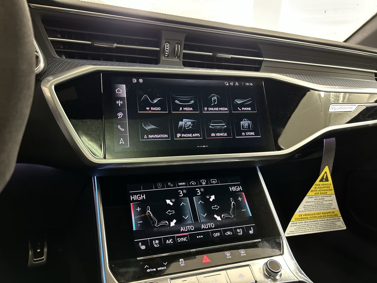 2024 Audi RS 6 Avant in Barrie, Ontario