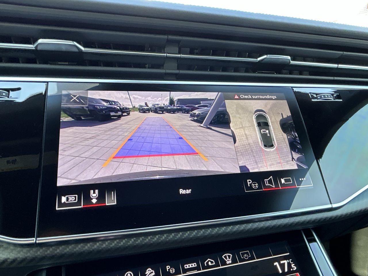 Audi RS Q8  2023 à Barrie, Ontario