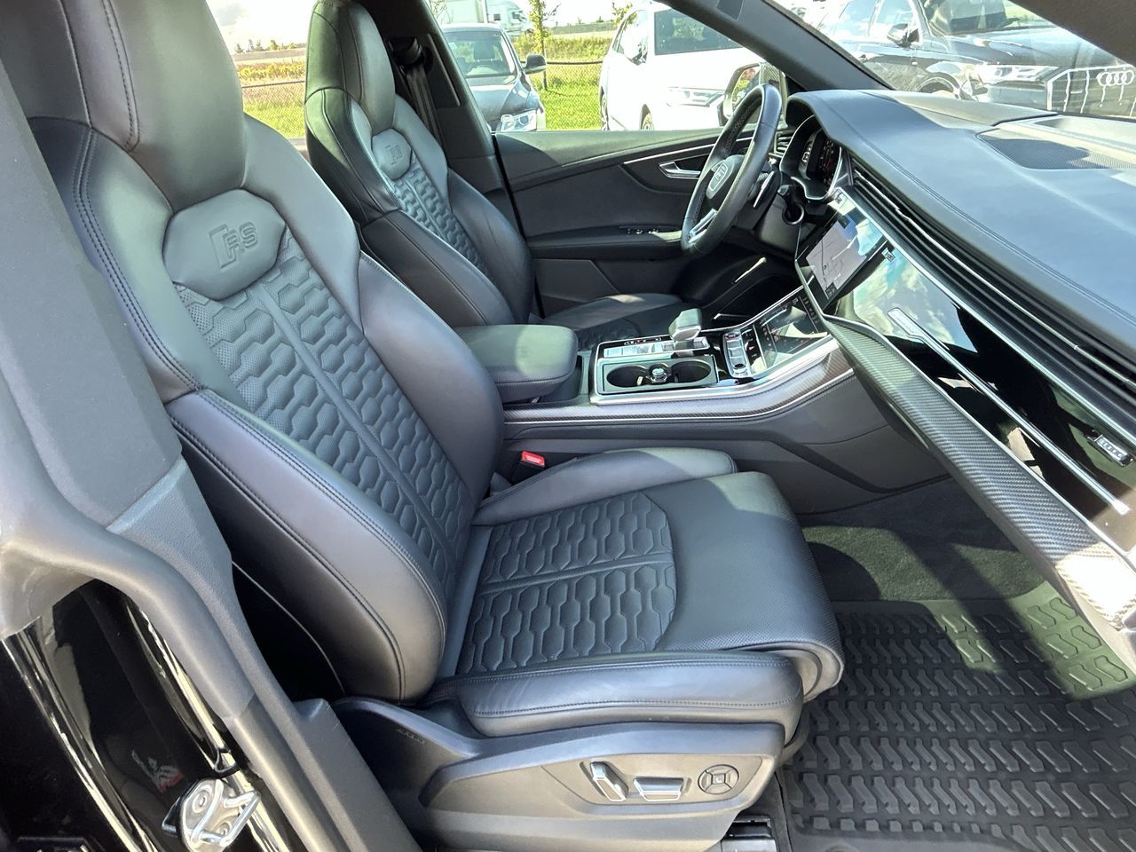 Audi RS Q8  2023 à Barrie, Ontario