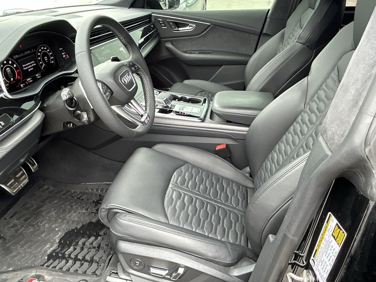 2024 Audi RS Q8 in Barrie, Ontario