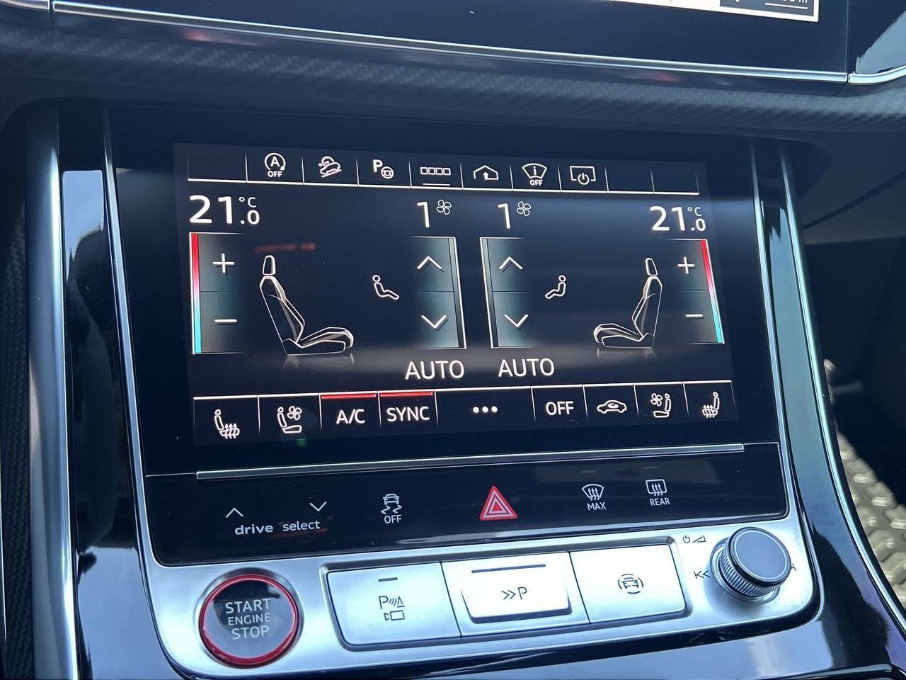Audi RS Q8  2024 à Barrie, Ontario