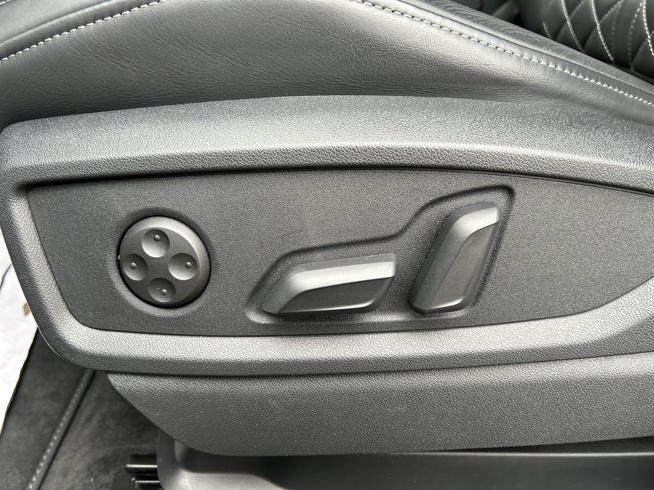 Audi SQ5 Sportback  2024 à Barrie, Ontario