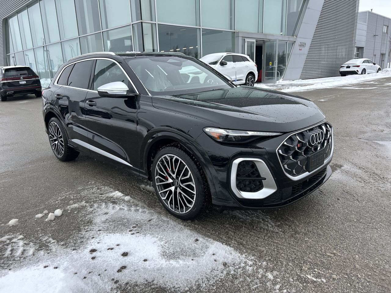 2025 Audi SQ5 in Barrie, Ontario