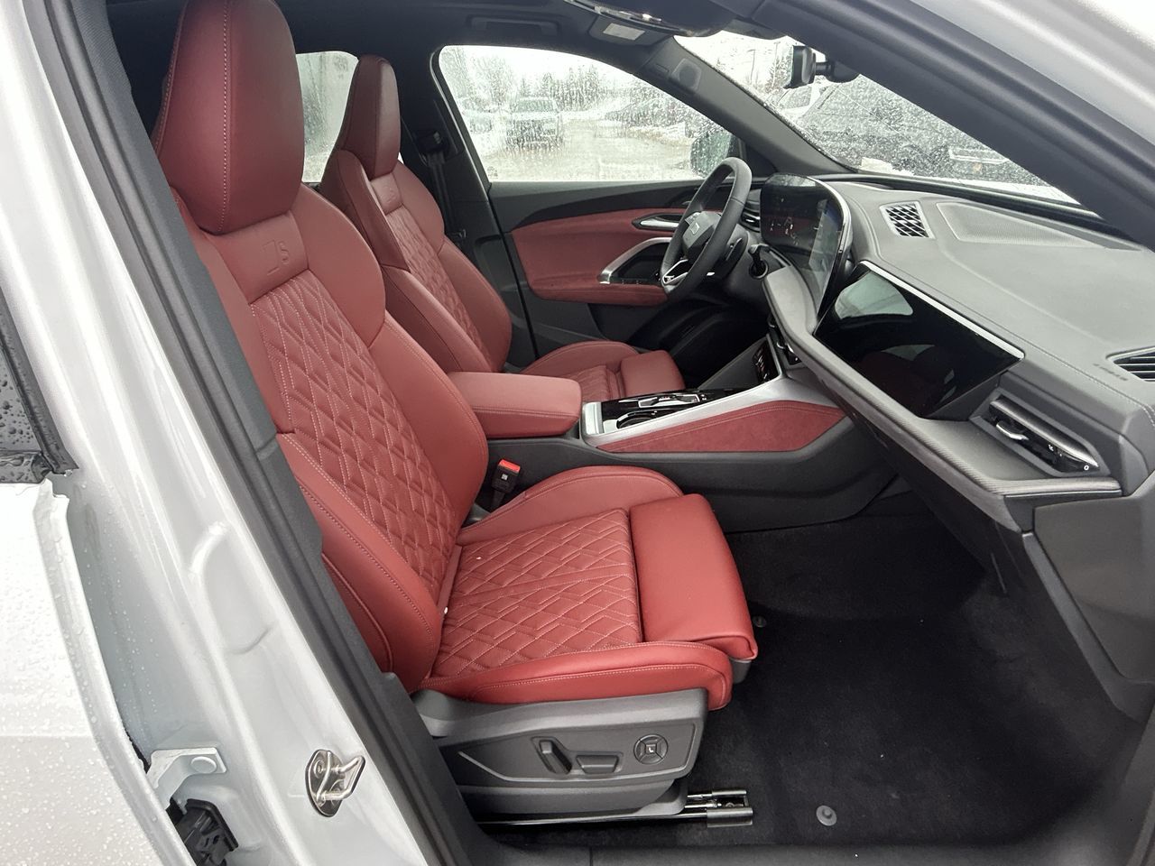 2025 Audi SQ5 in Barrie, Ontario