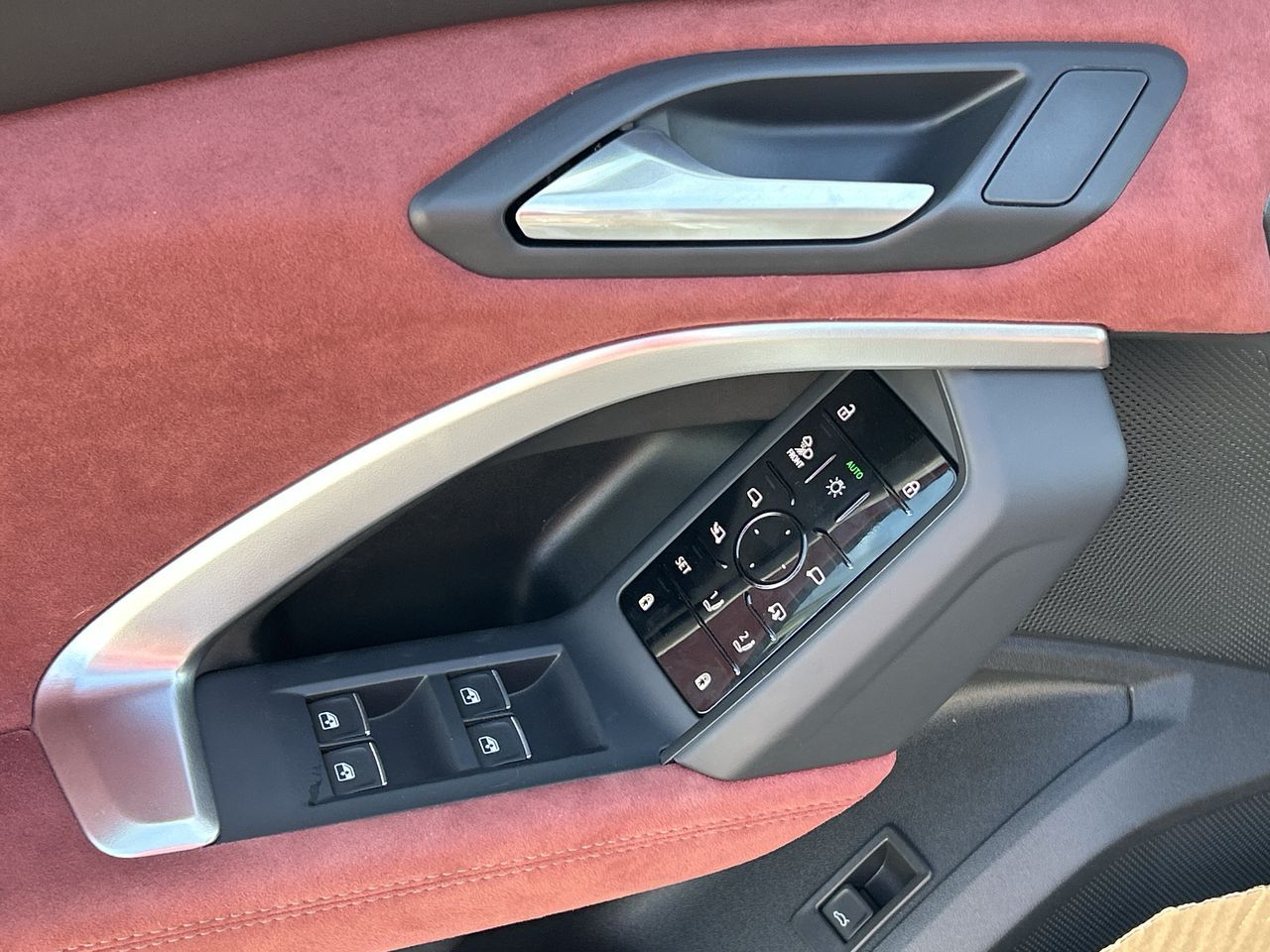 2026 Audi SQ5 in Barrie, Ontario