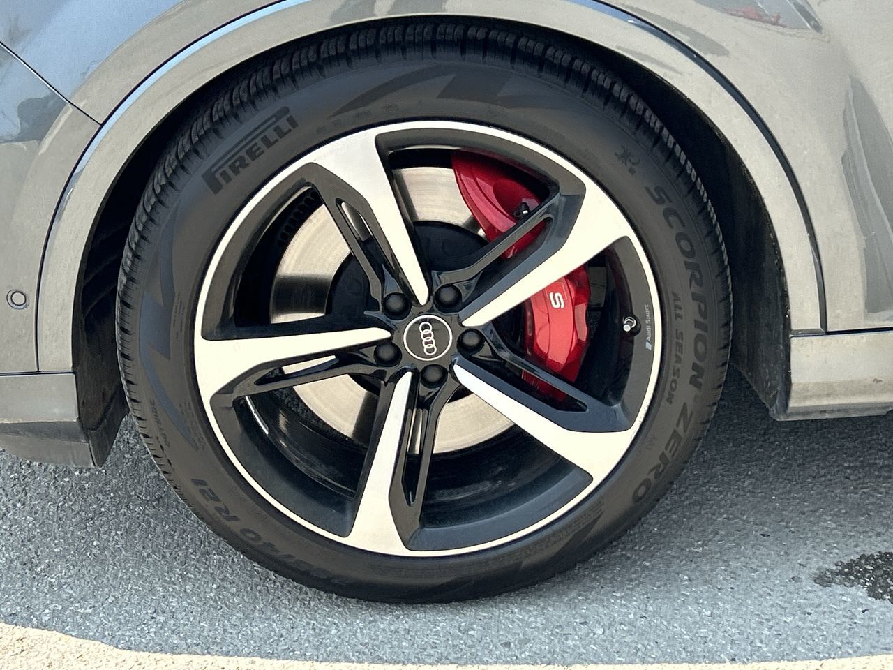 2023 Audi SQ7 in Barrie, Ontario