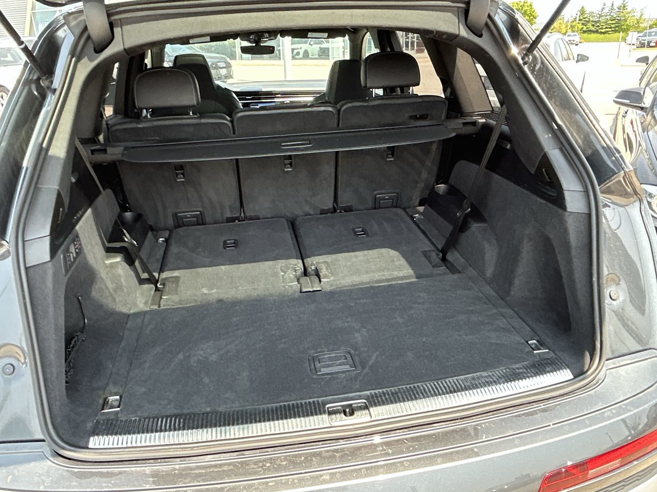2023 Audi SQ7 in Barrie, Ontario