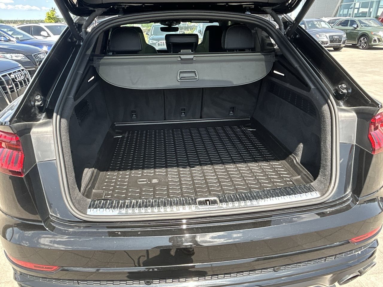 Audi SQ8  2023 à Barrie, Ontario