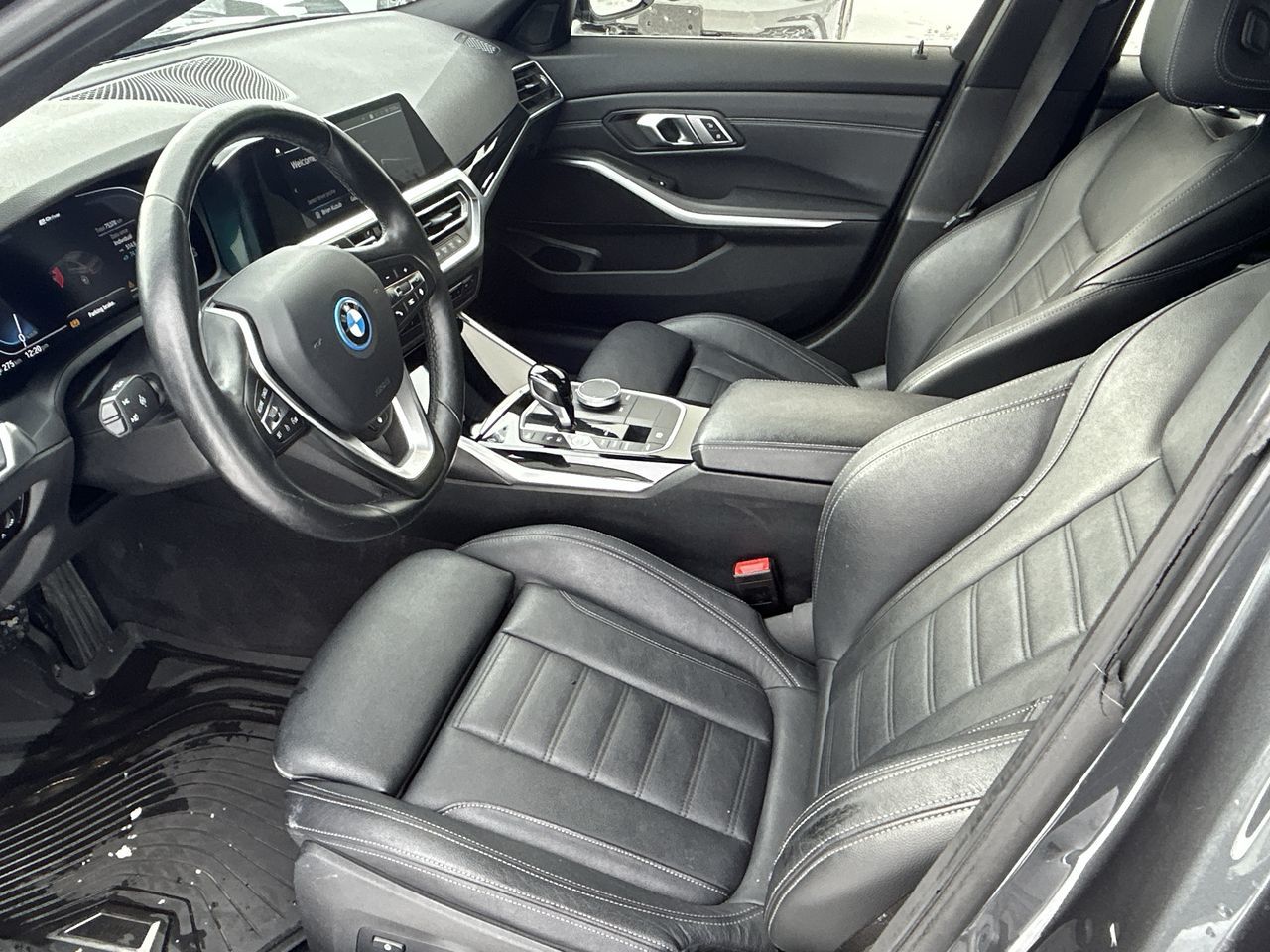 2022 BMW 330e in Barrie, Ontario