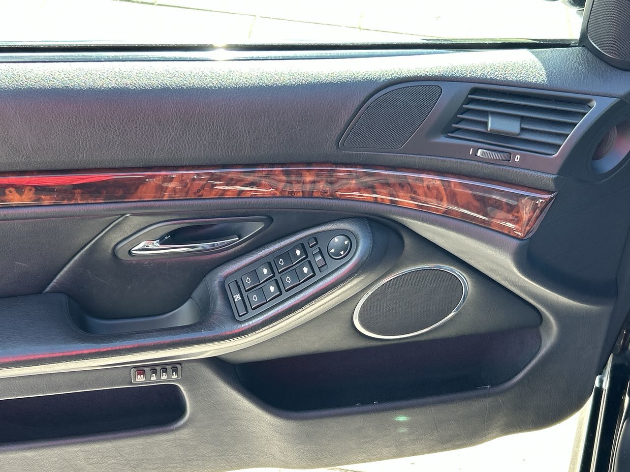 2000 BMW M5 in Barrie, Ontario